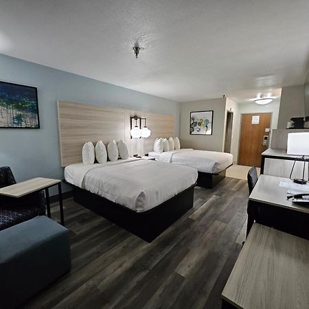 Best Western Wichita North Park City Экстерьер фото