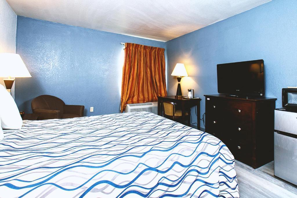 Best Western Wichita North Park City Экстерьер фото