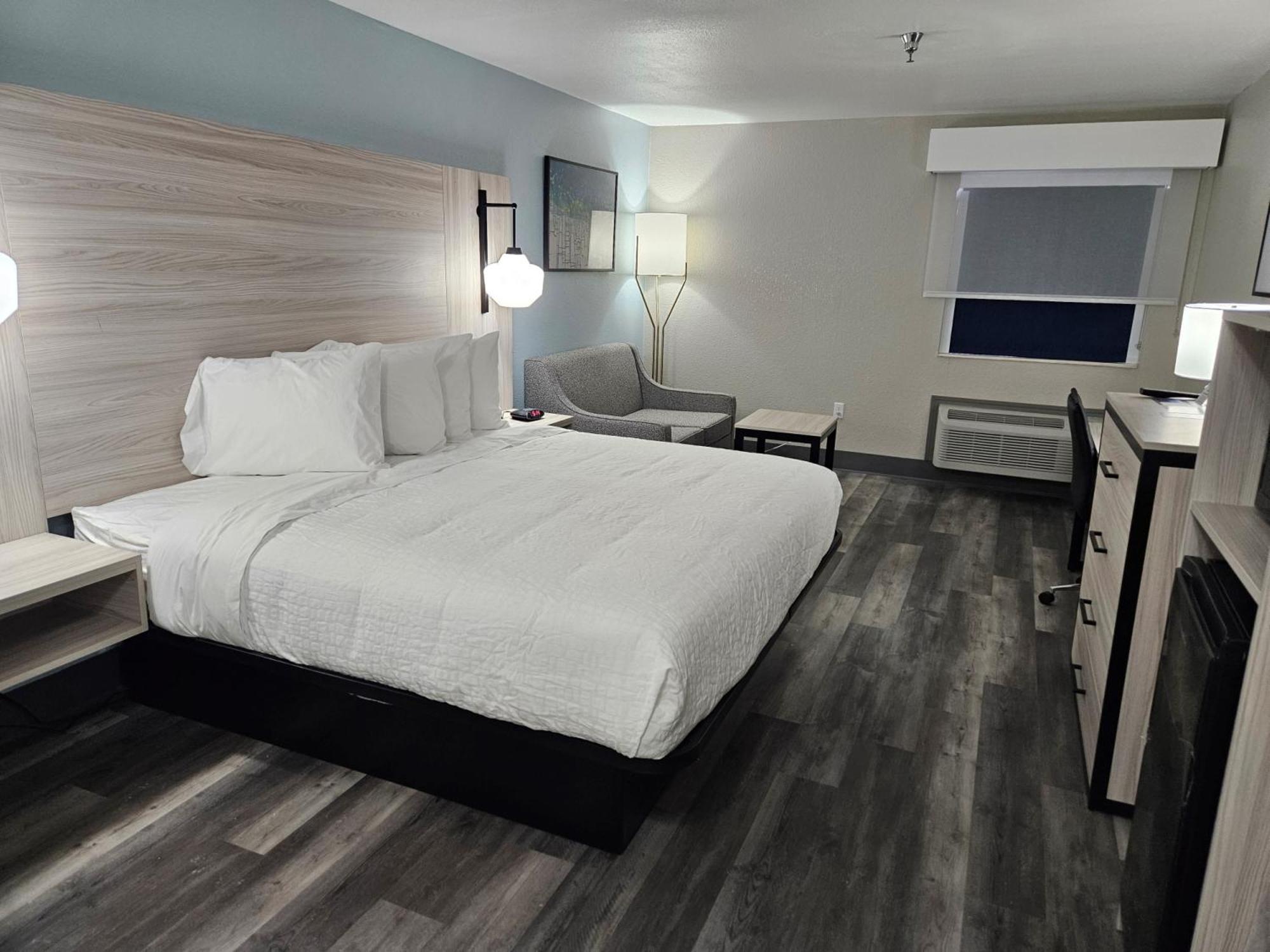 Best Western Wichita North Park City Экстерьер фото