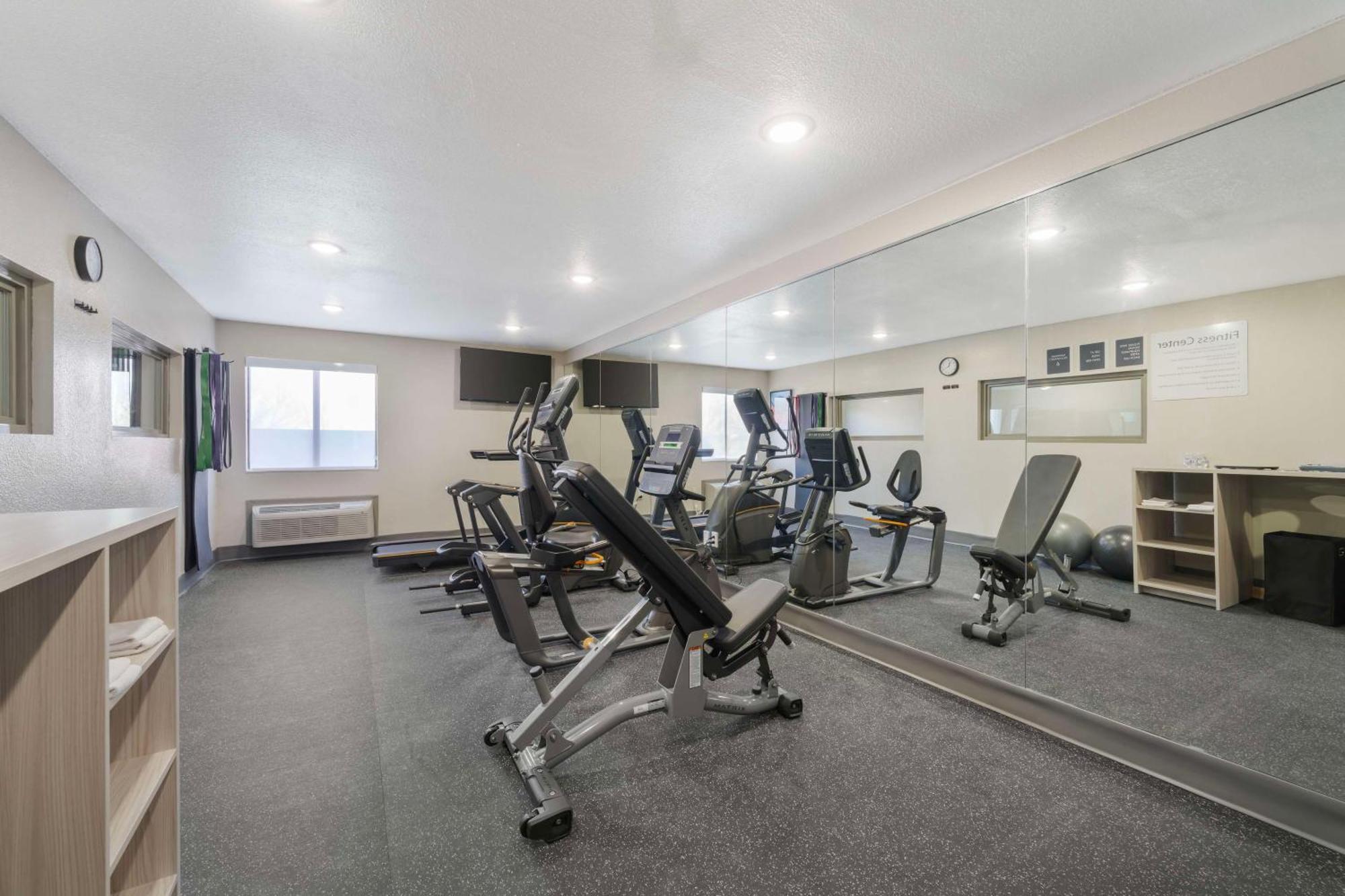 Best Western Wichita North Park City Экстерьер фото