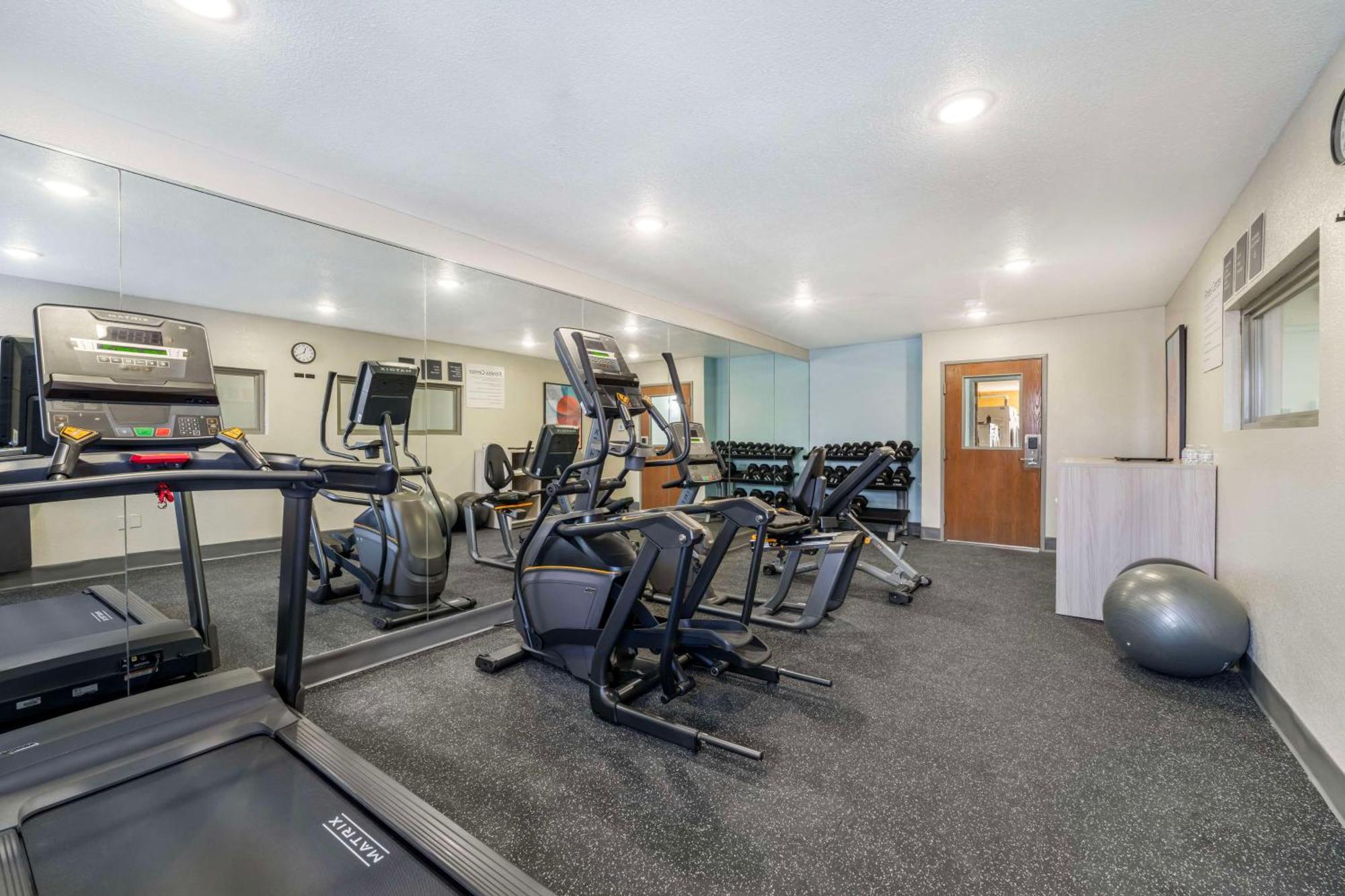Best Western Wichita North Park City Экстерьер фото