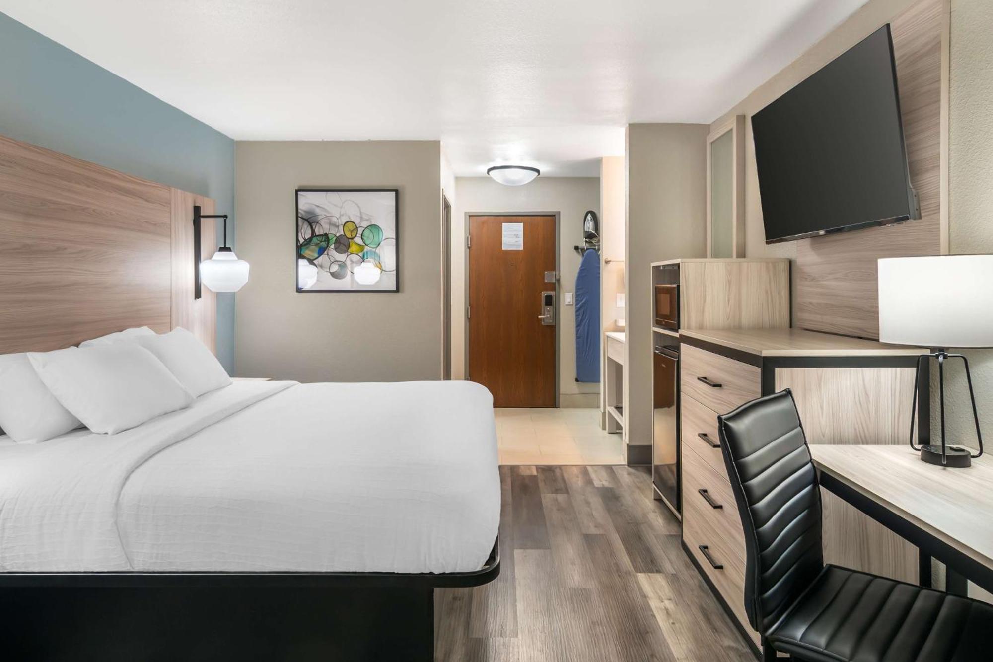 Best Western Wichita North Park City Экстерьер фото