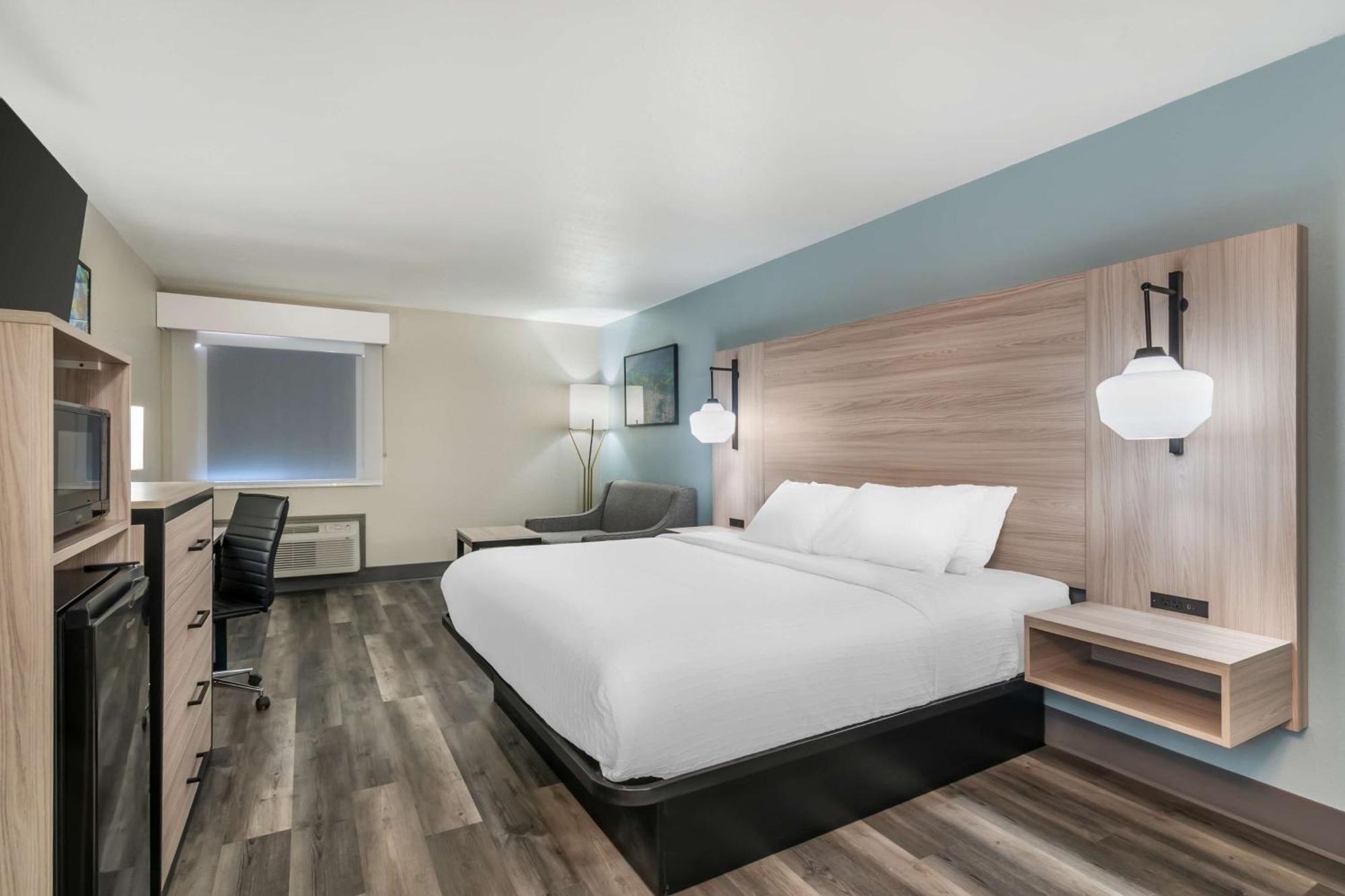Best Western Wichita North Park City Экстерьер фото