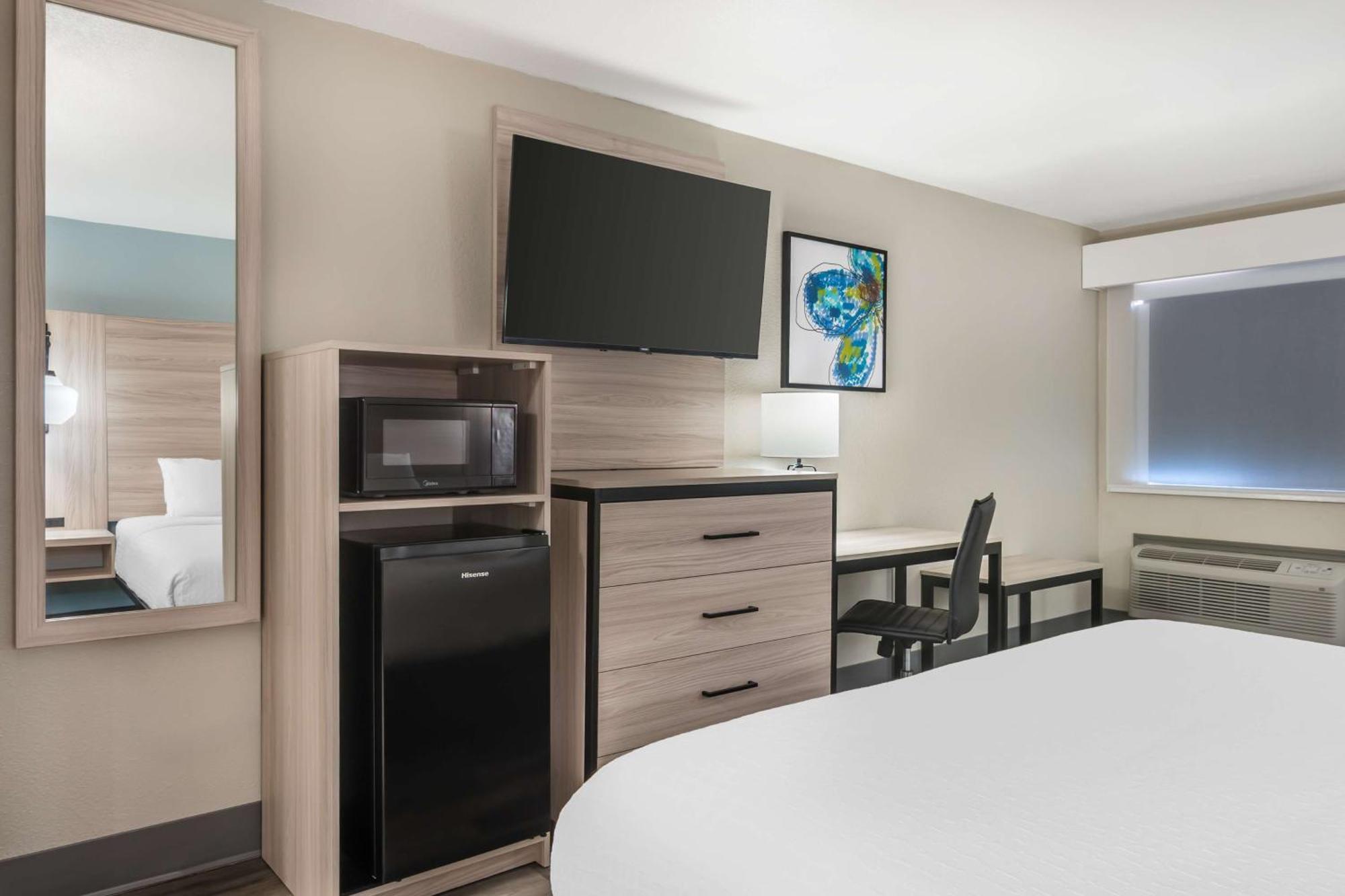 Best Western Wichita North Park City Экстерьер фото