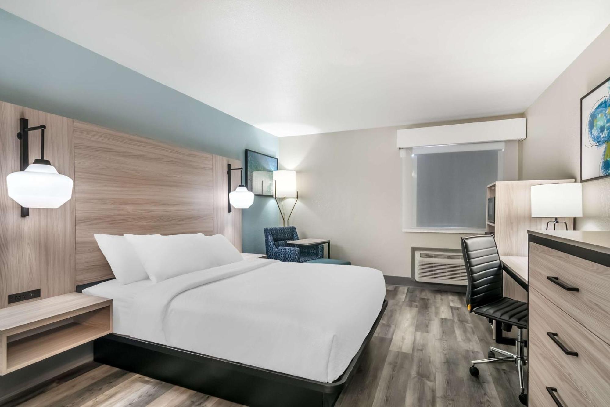 Best Western Wichita North Park City Экстерьер фото